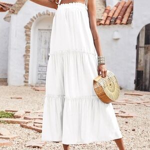 BTFBM Women’s White Strap Casual Tiered Ruffle Boho Maxi Dress size medium